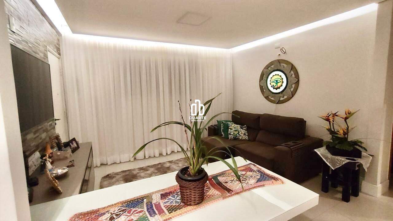 Apartamento à venda no ENCRUZILHADA: 