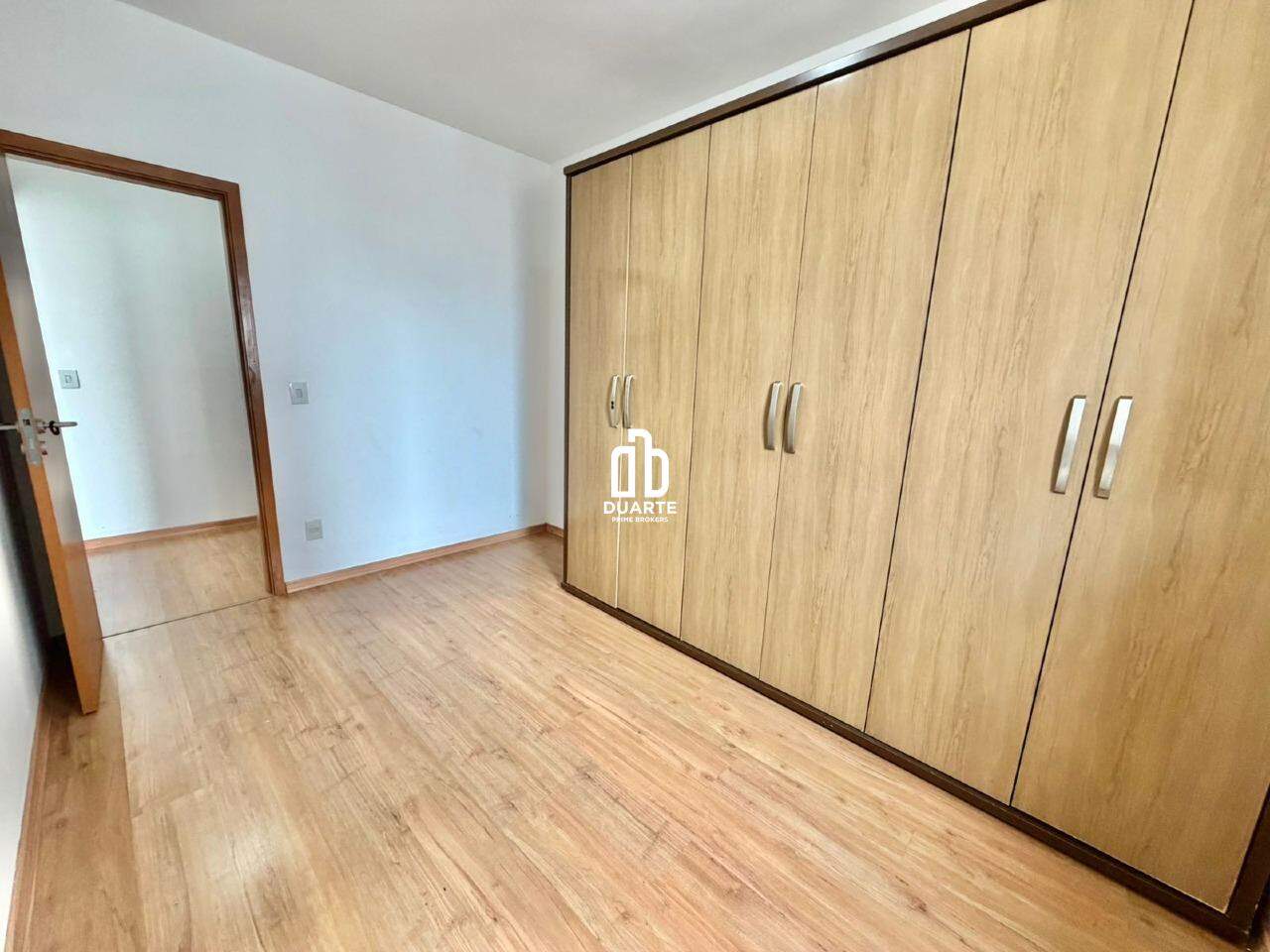 Apartamento à venda no BOQUEIRÃO: 