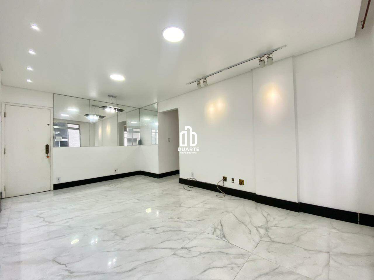 Apartamento à venda no JOSÉ MENINO: 