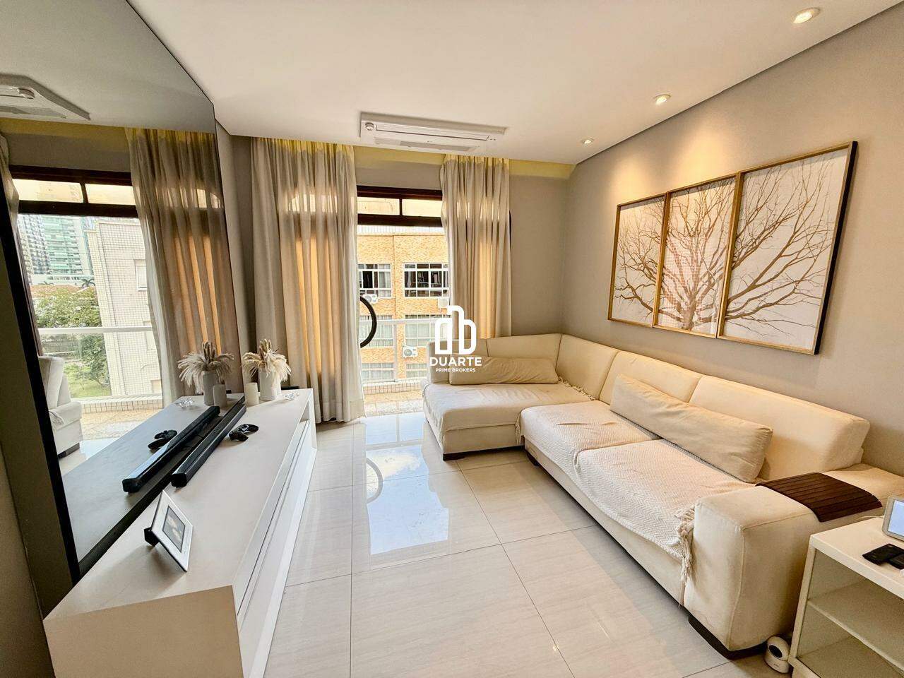 Cobertura Duplex à venda no PONTA DA PRAIA: 