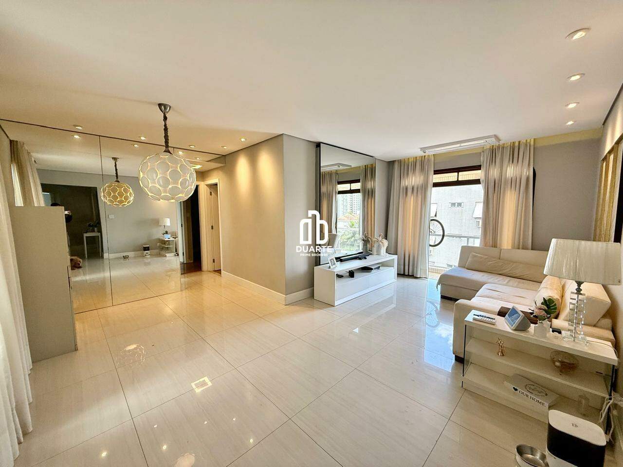 Cobertura Duplex à venda no PONTA DA PRAIA: 