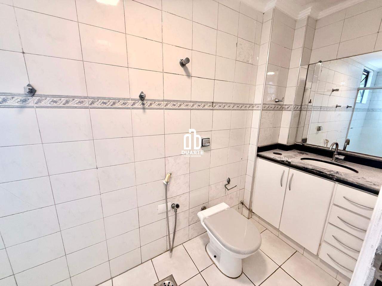 Apartamento à venda no PONTA DA PRAIA: 