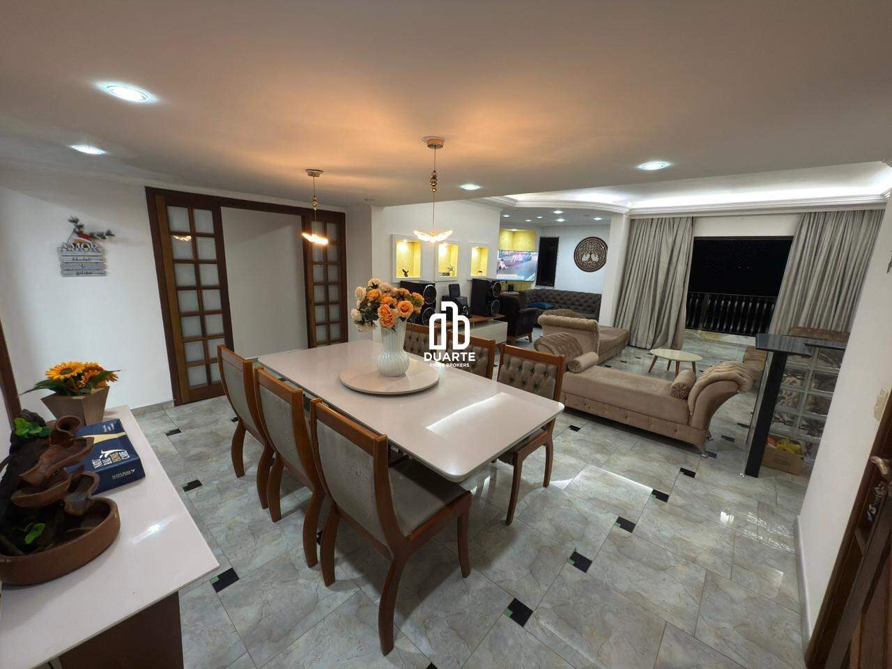 Apartamento à venda no TUPI: 
