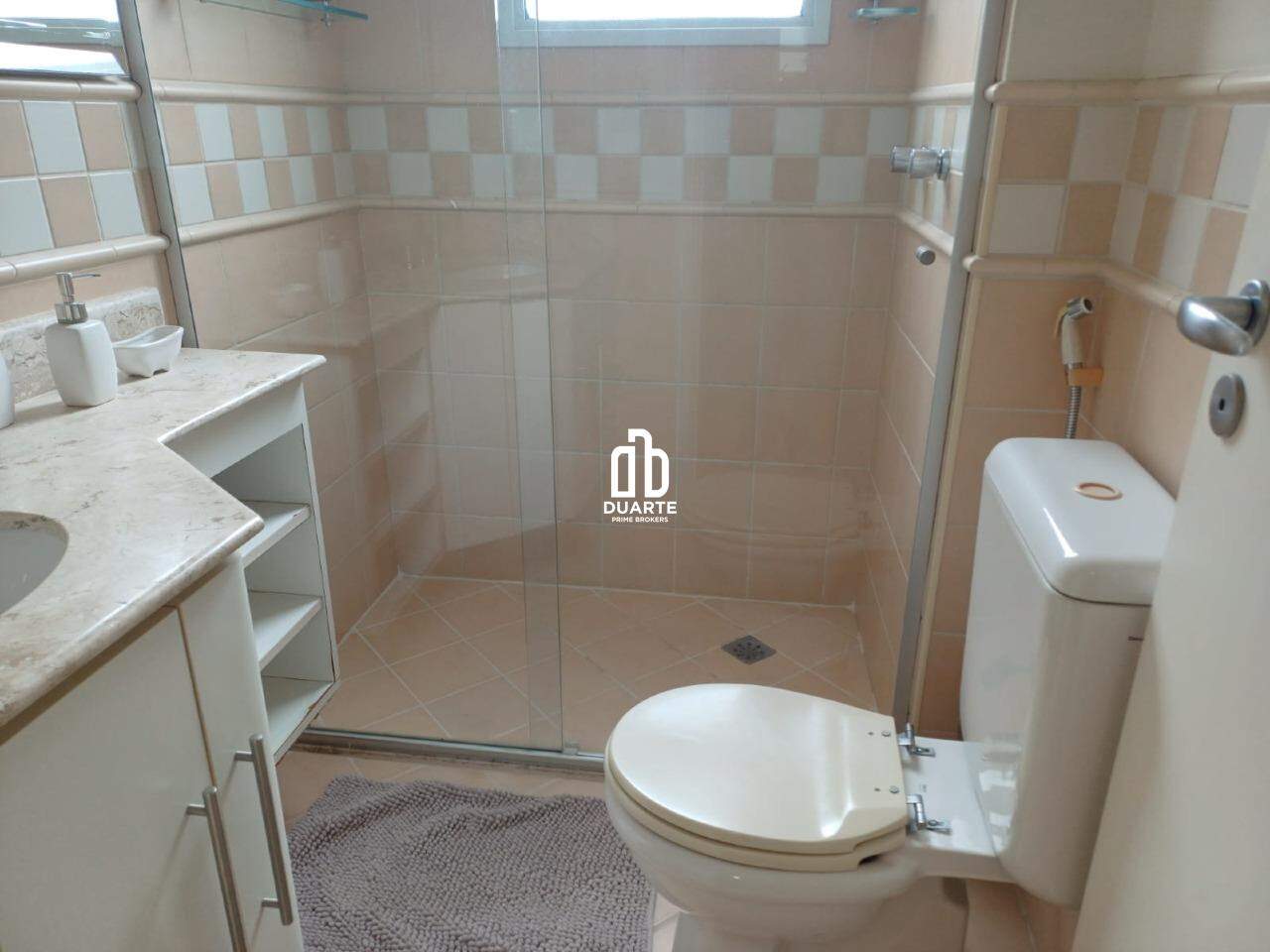 Apartamento à venda no RIVIERA: 