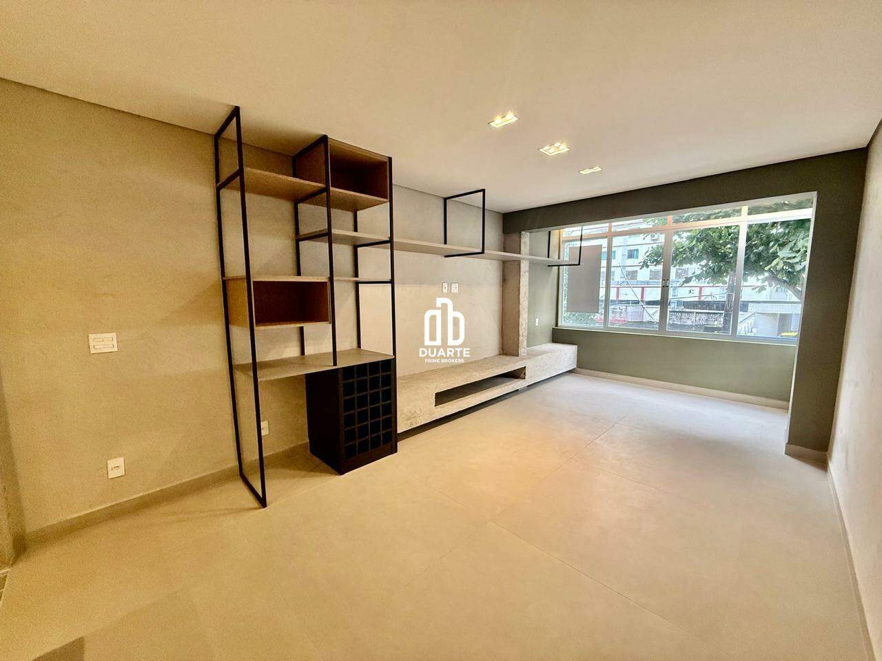 Apartamento à venda no JOSÉ MENINO: 