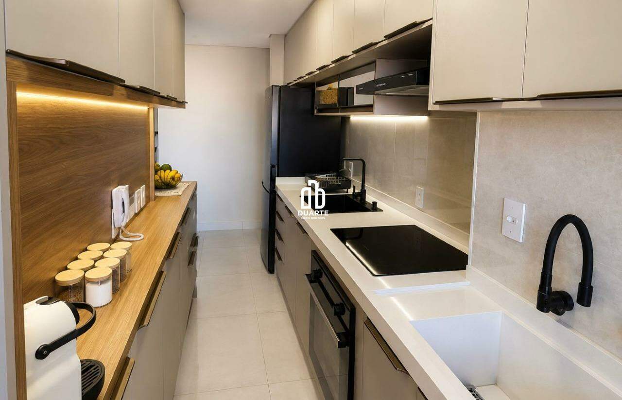 Apartamento à venda no MARAPÉ: 