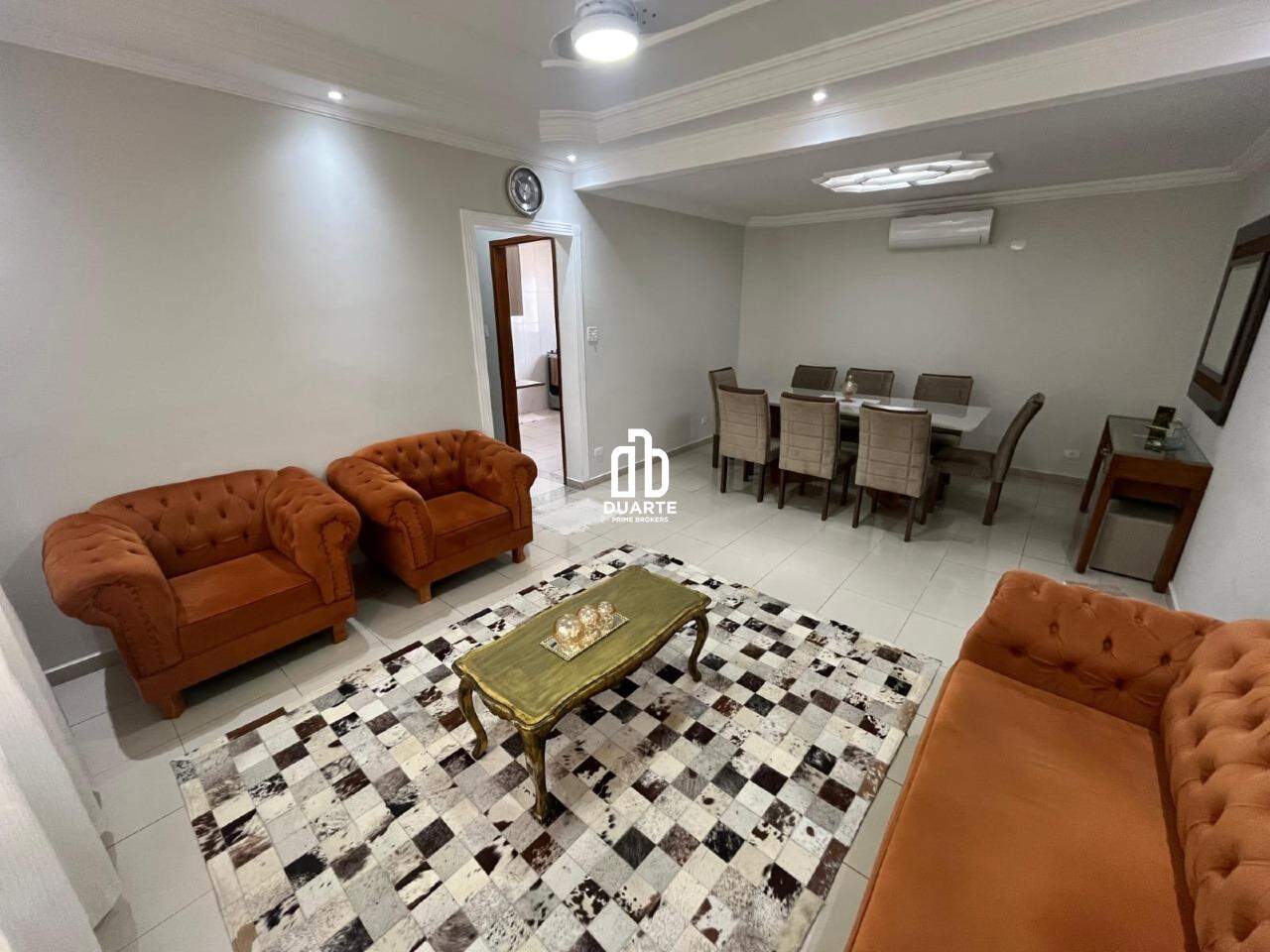 Casa à venda no Centro: 