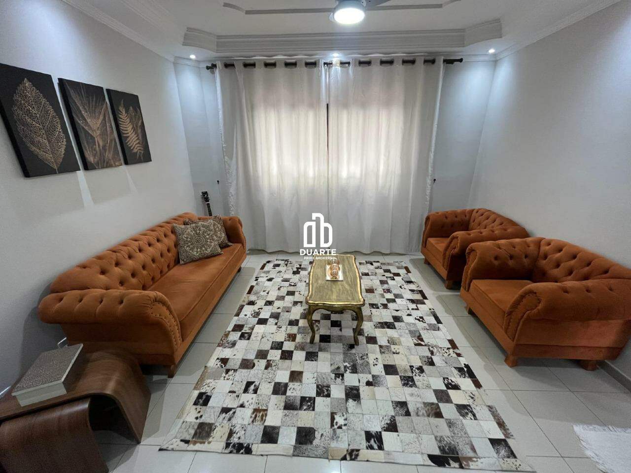 Casa Triplex à venda no Centro: 