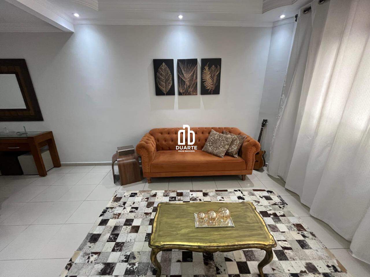 Casa Triplex à venda no Centro: 