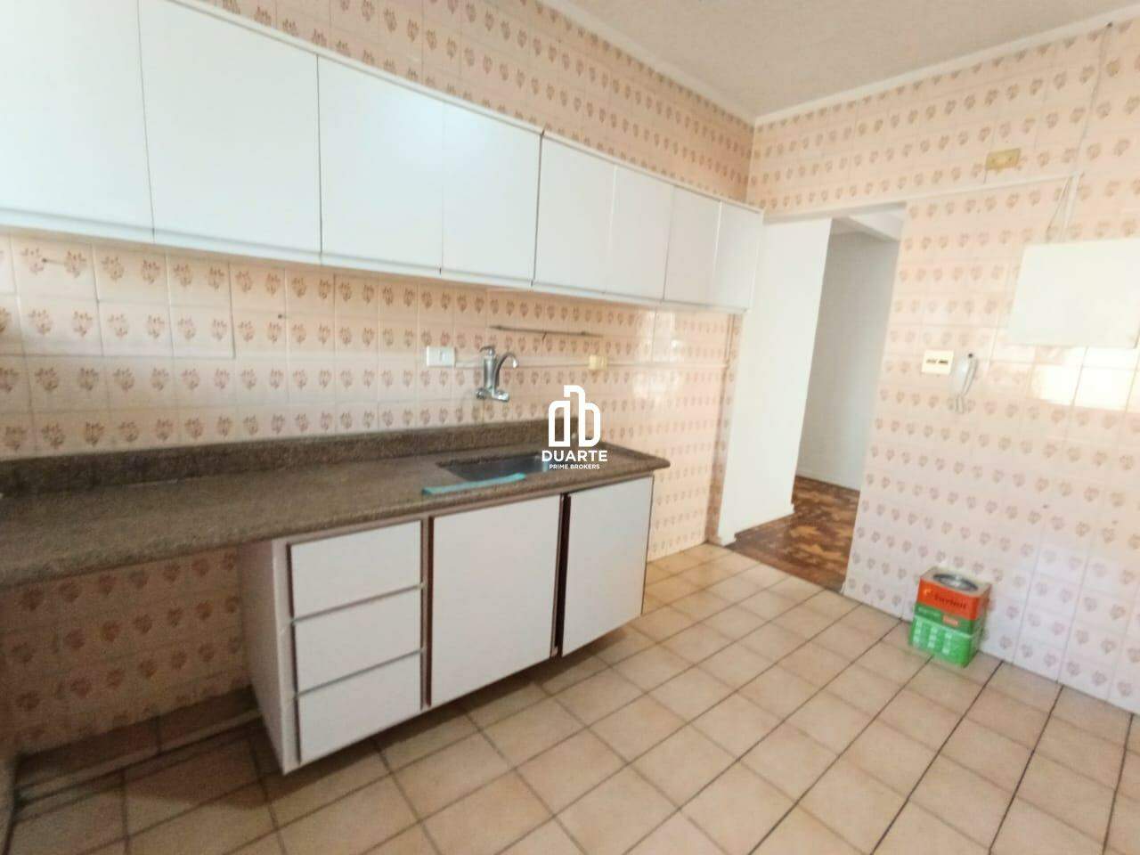 Apartamento para aluguel no MARAPÉ: 