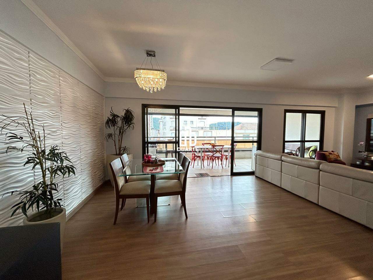Apartamento à venda no PONTA DA PRAIA: 