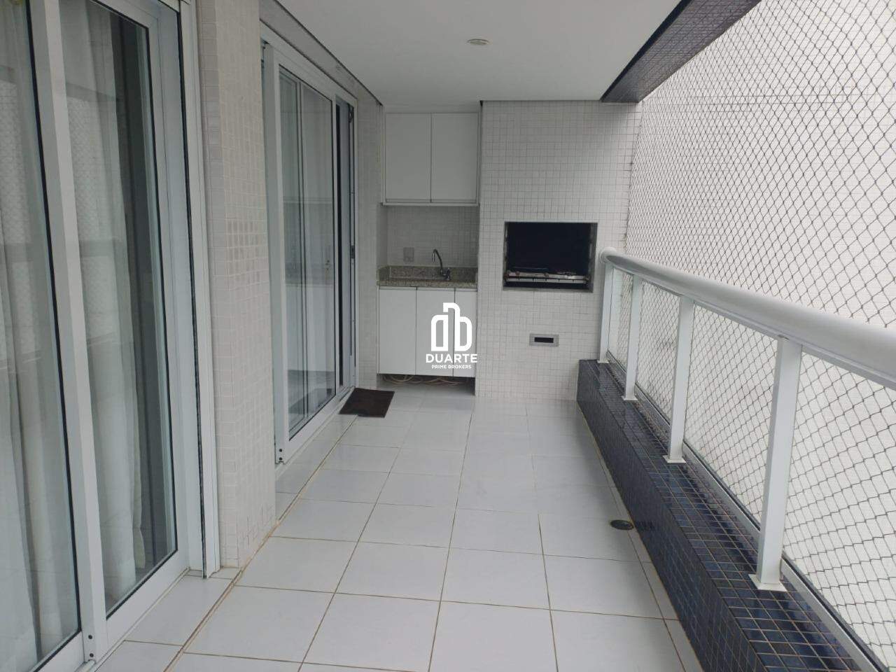 Apartamento à venda no RIVIERA: 
