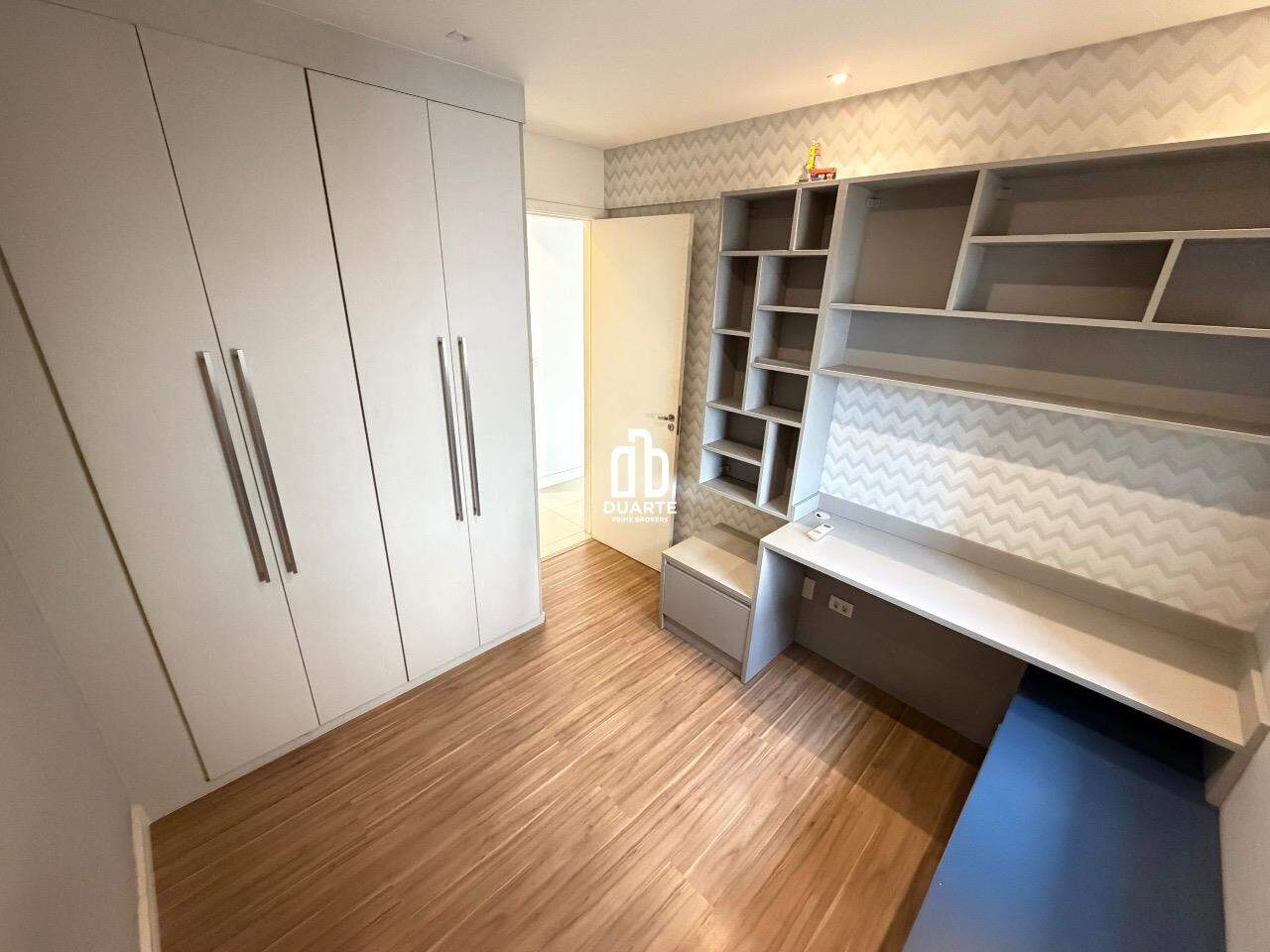 Apartamento para aluguel no ENCRUZILHADA: 