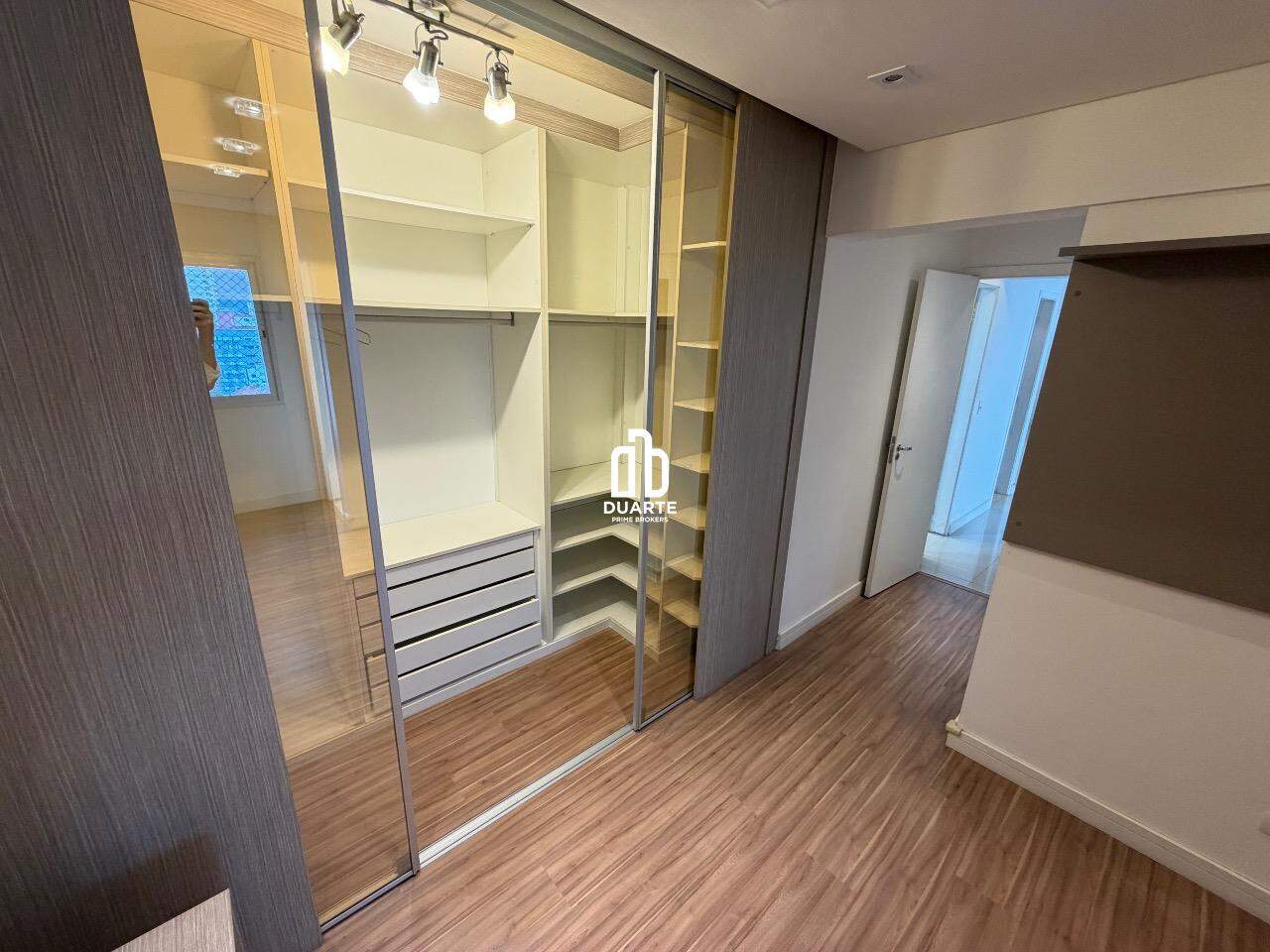 Apartamento para aluguel no ENCRUZILHADA: 