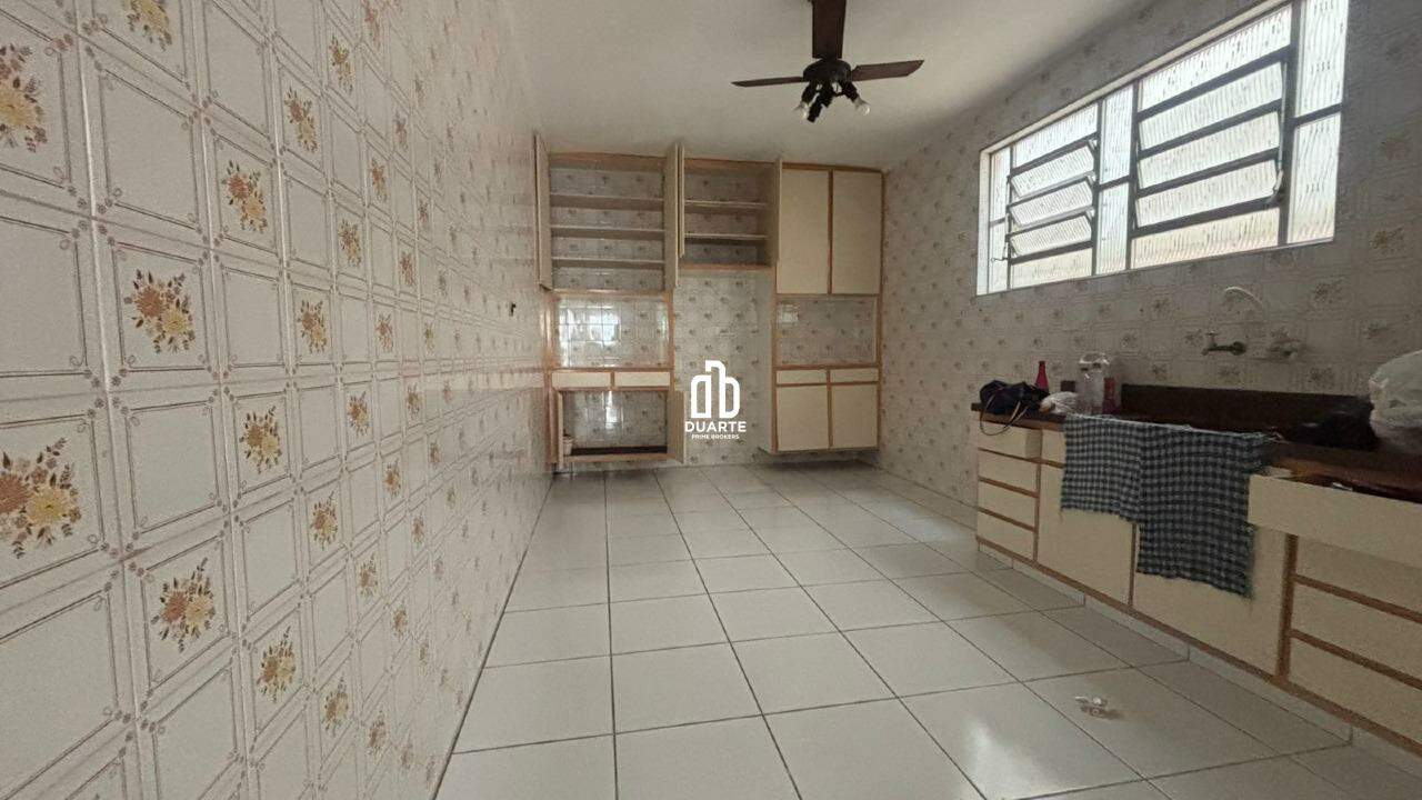 Casa à venda no APARECIDA: 