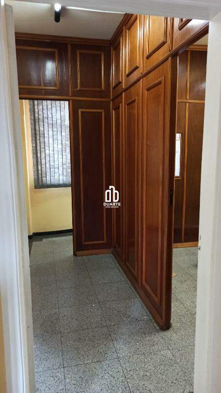 Sala à venda no CENTRO: 