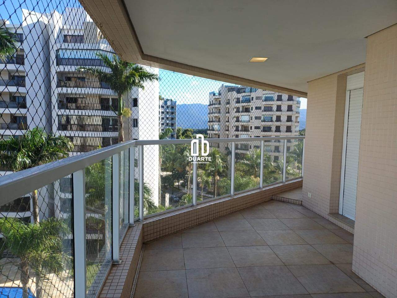 Apartamento à venda no RIVIERA: 