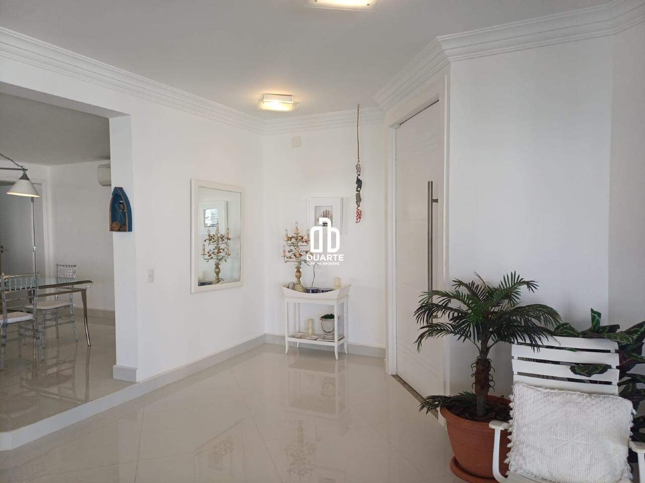 Apartamento à venda no RIVIERA: 