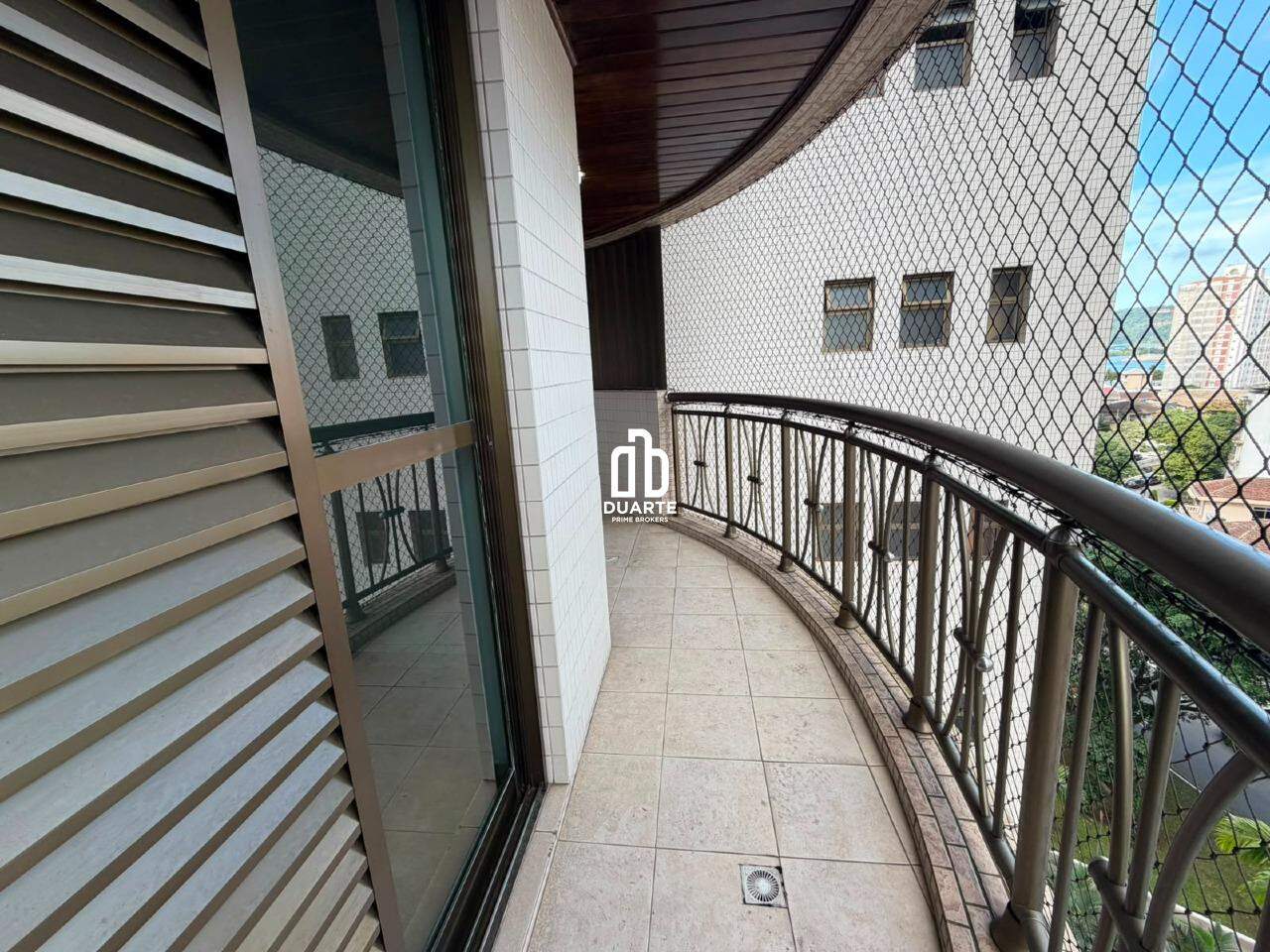 Apartamento à venda no PONTA DA PRAIA: 