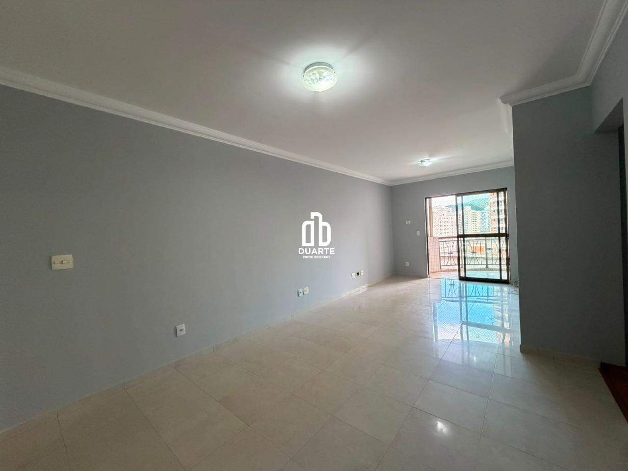 Apartamento à venda no PONTA DA PRAIA: 