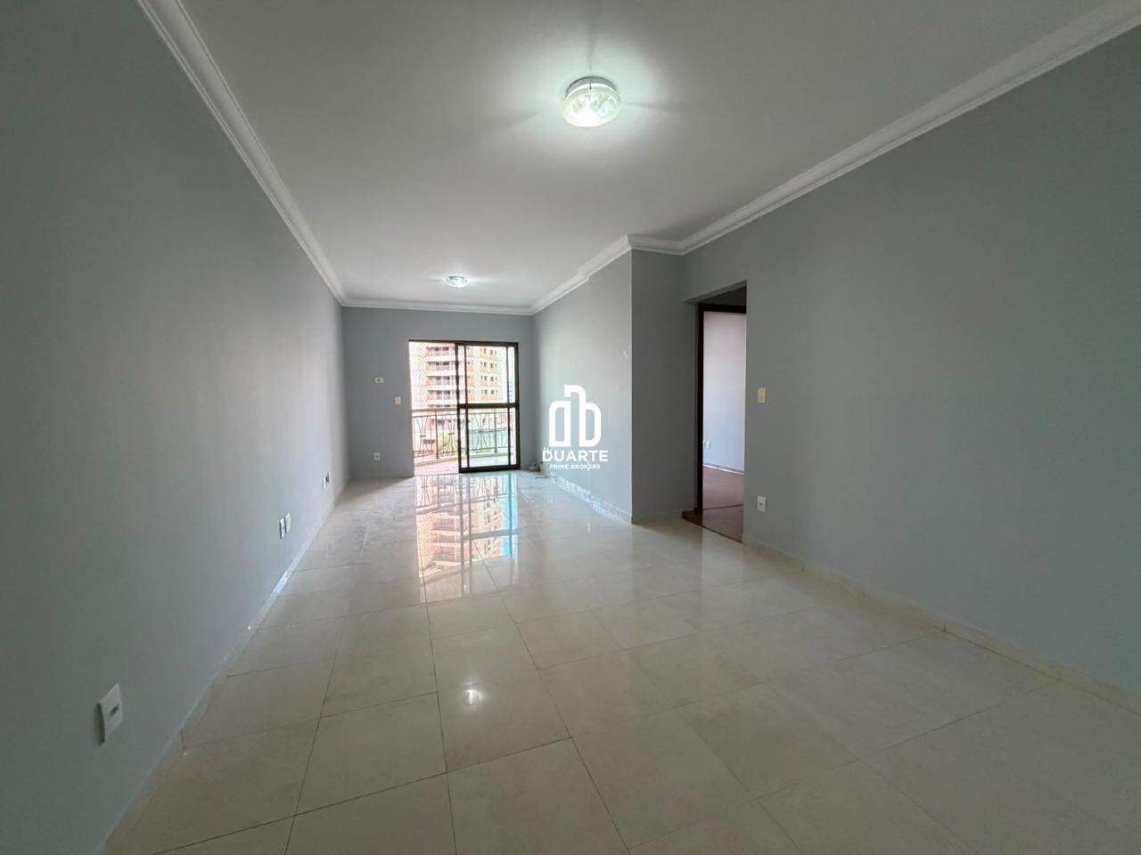 Apartamento à venda no PONTA DA PRAIA: 