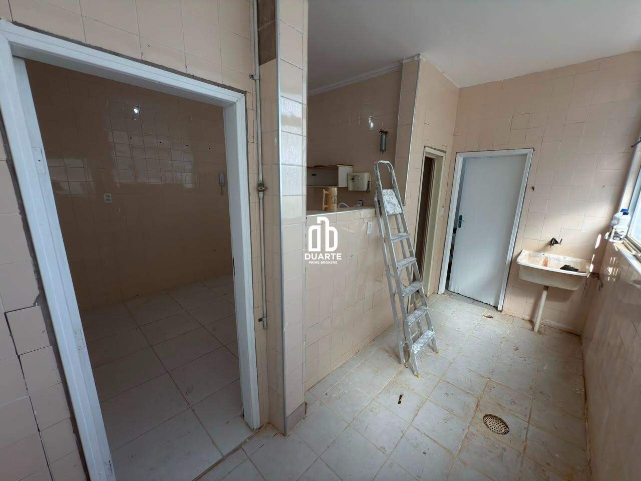 Apartamento à venda no GONZAGA: 