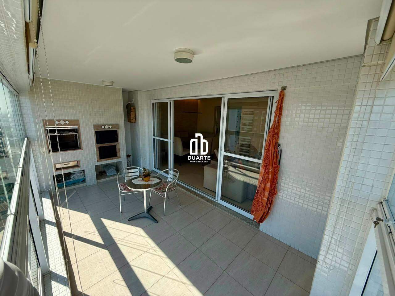 Apartamento à venda no PONTA DA PRAIA: 