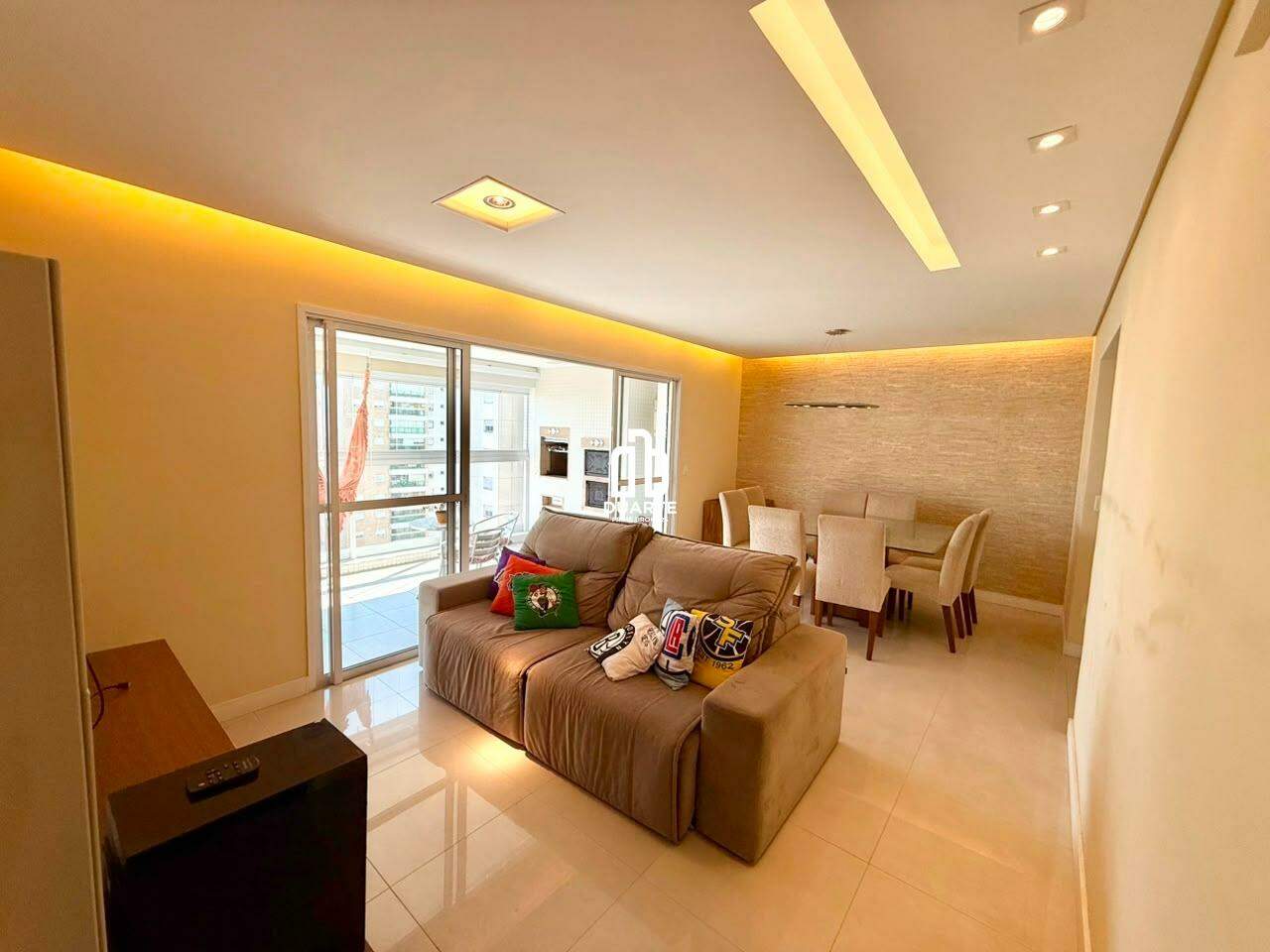 Apartamento à venda no PONTA DA PRAIA: 