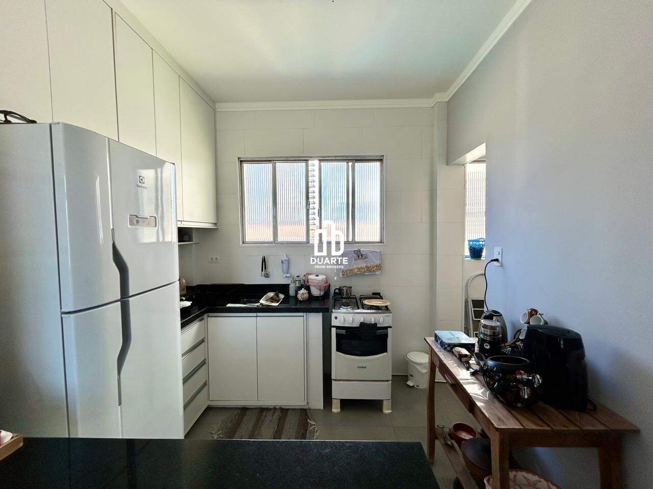 Apartamento à venda no PONTA DA PRAIA: 