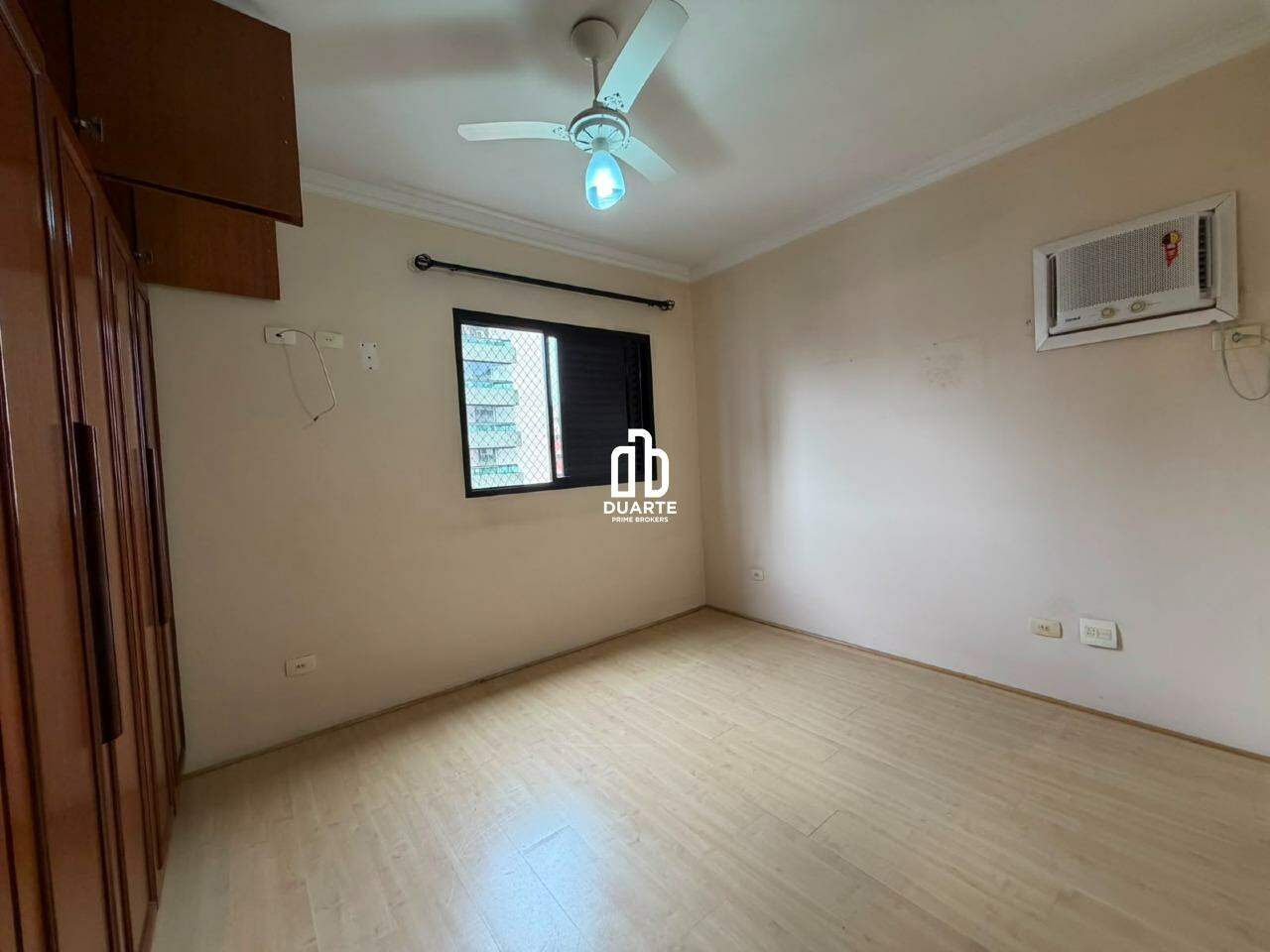 Apartamento à venda no EMBARE: 