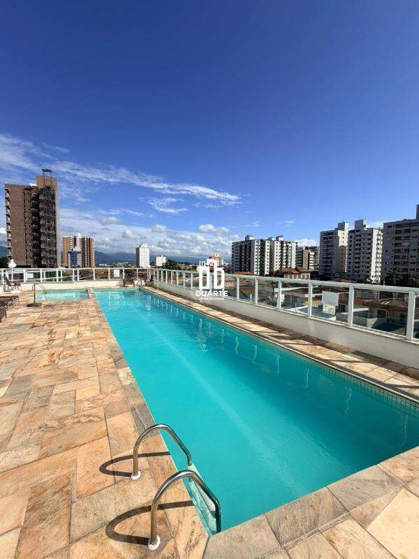 Apartamento à venda no GUILHERMINA: 