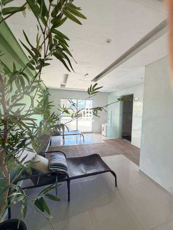Apartamento à venda no GUILHERMINA: 