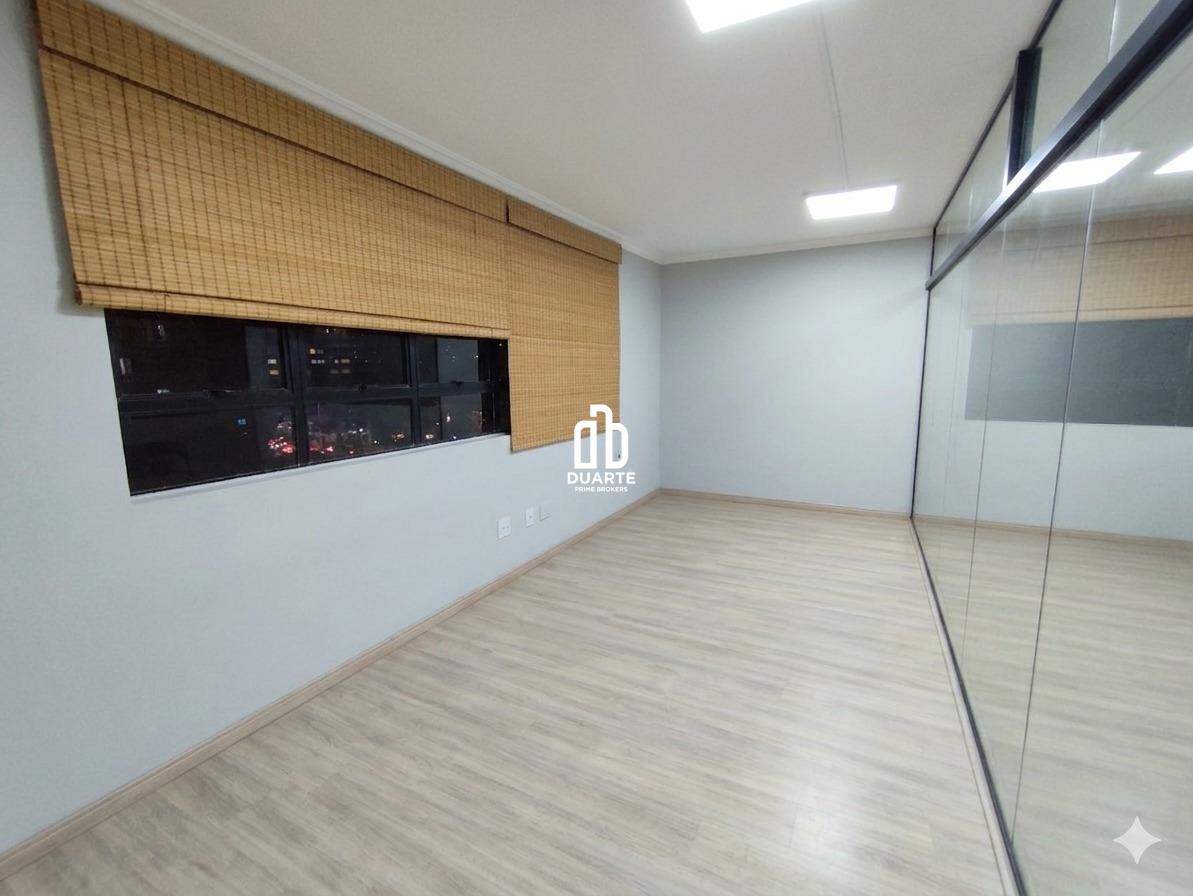 Sala à venda no VILA MATHIAS: 