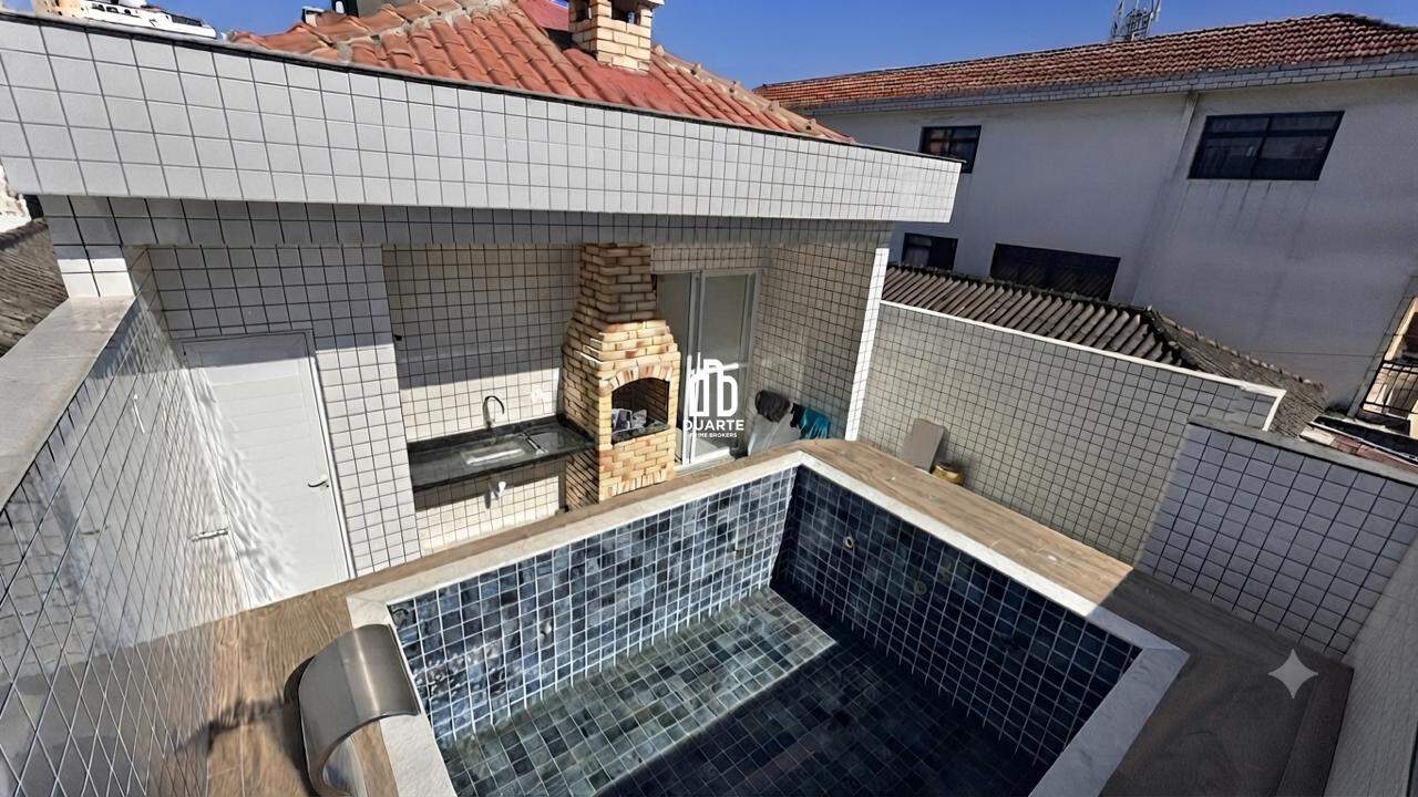 Casa Sobreposta Alta à venda no EMBARE: 