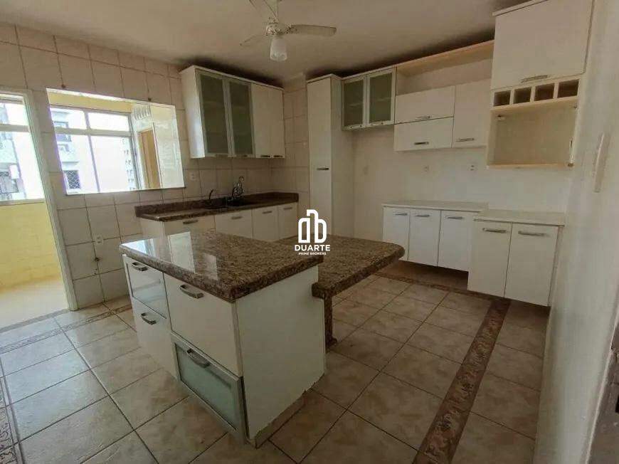 Apartamento à venda no PONTA DA PRAIA: 