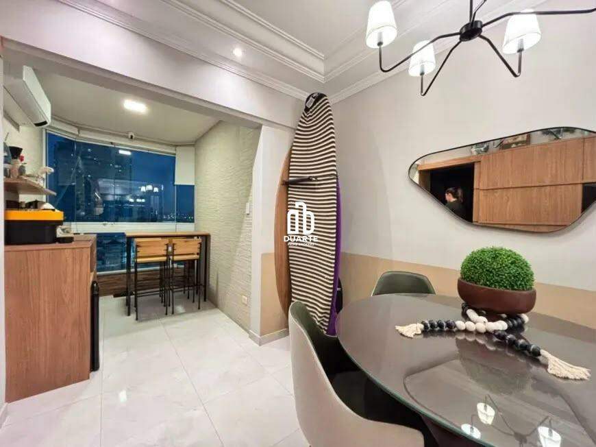 Apartamento à venda no ENCRUZILHADA: 