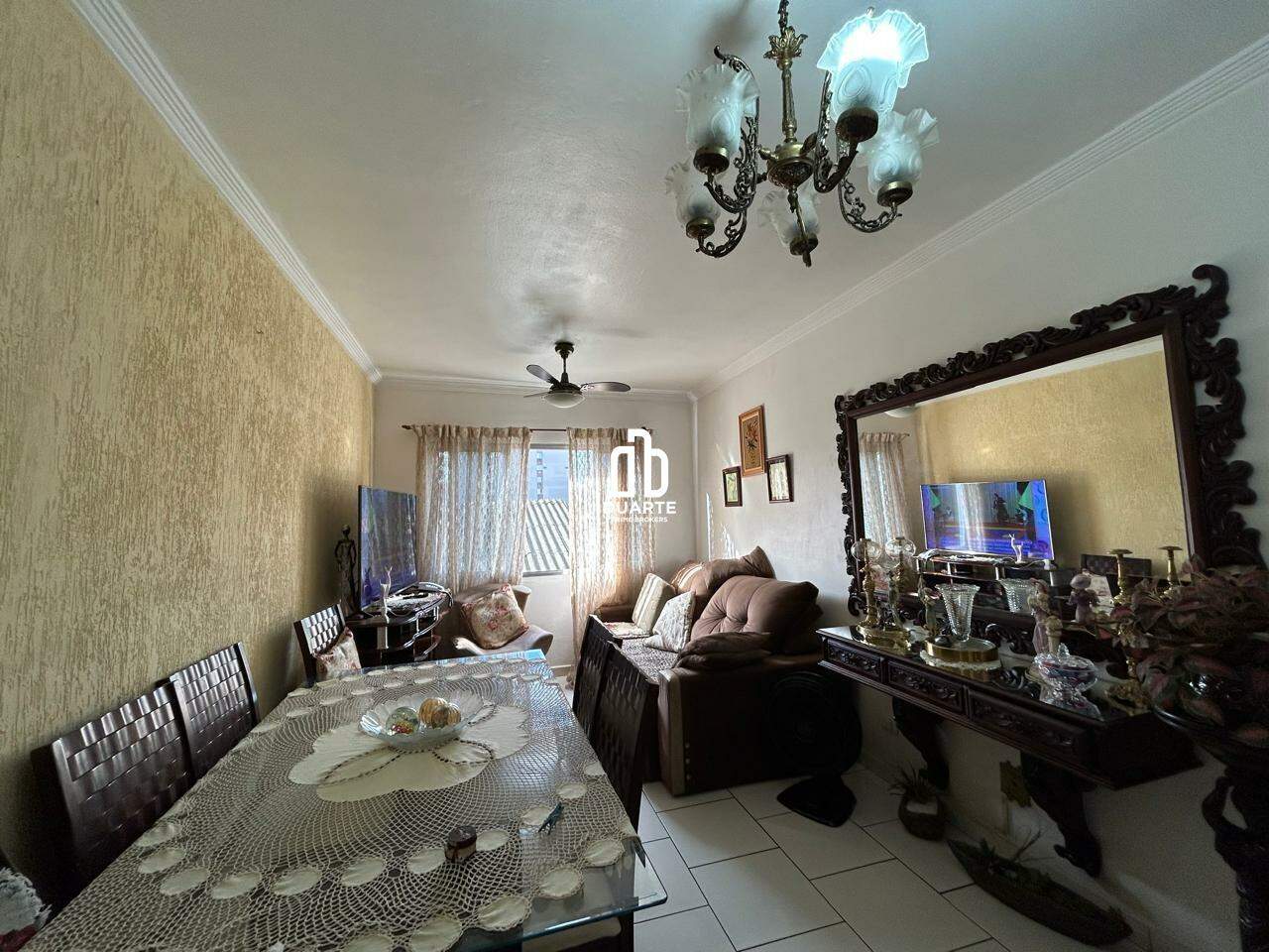 Apartamento à venda no CAMPO GRANDE: 