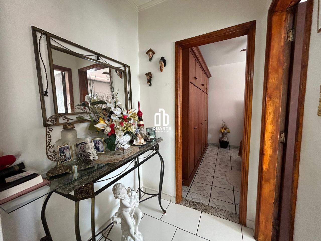 Apartamento à venda no CAMPO GRANDE: 