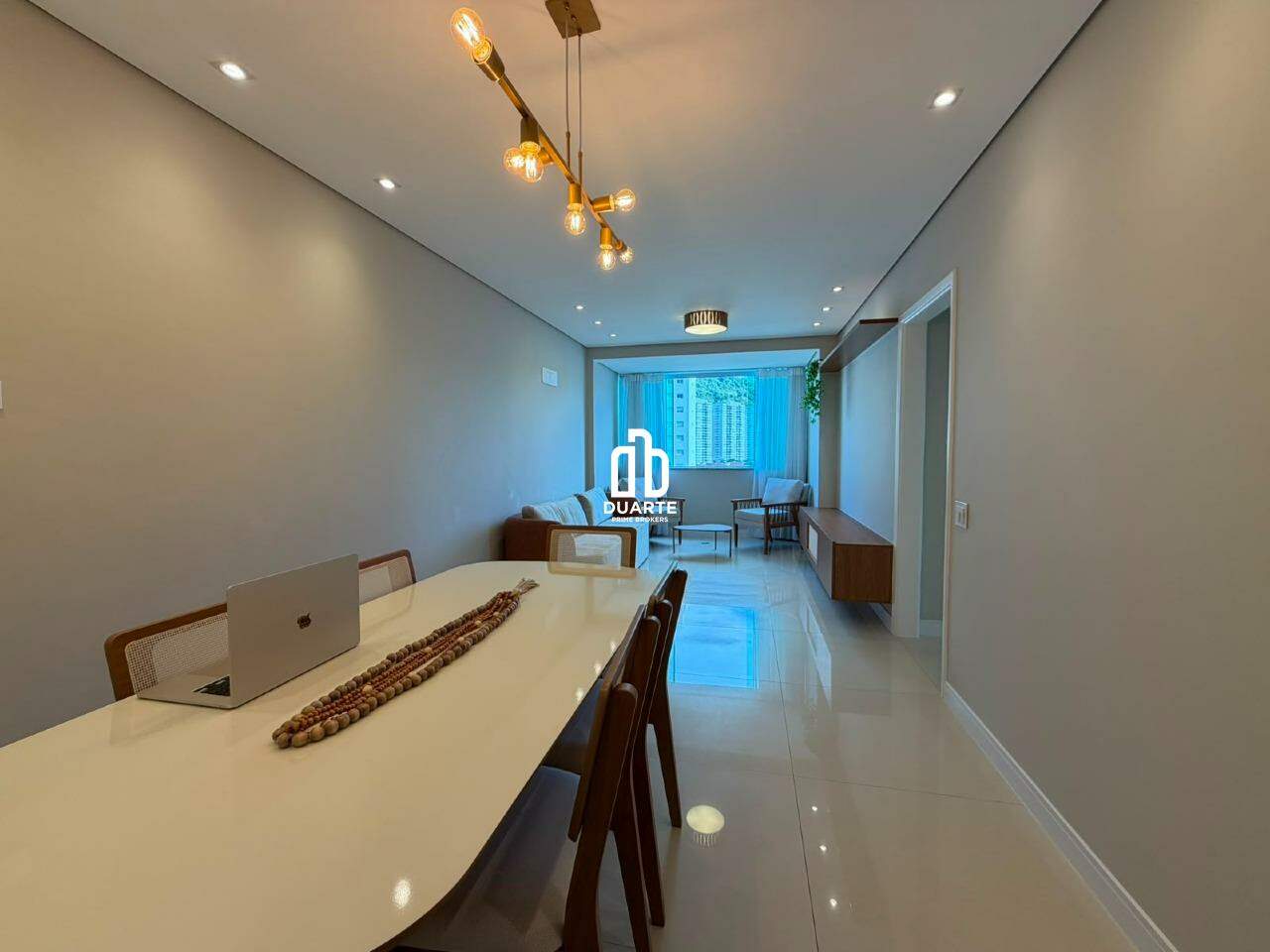 Apartamento à venda no CAMPO GRANDE: 