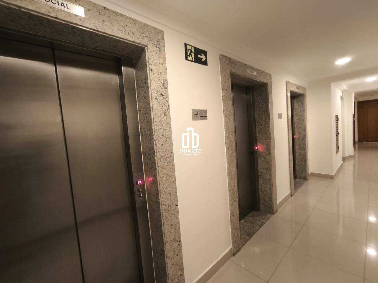Sala para aluguel no MARAPÉ: 