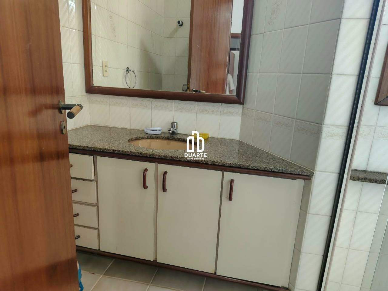 Casa à venda no RIVIERA: 
