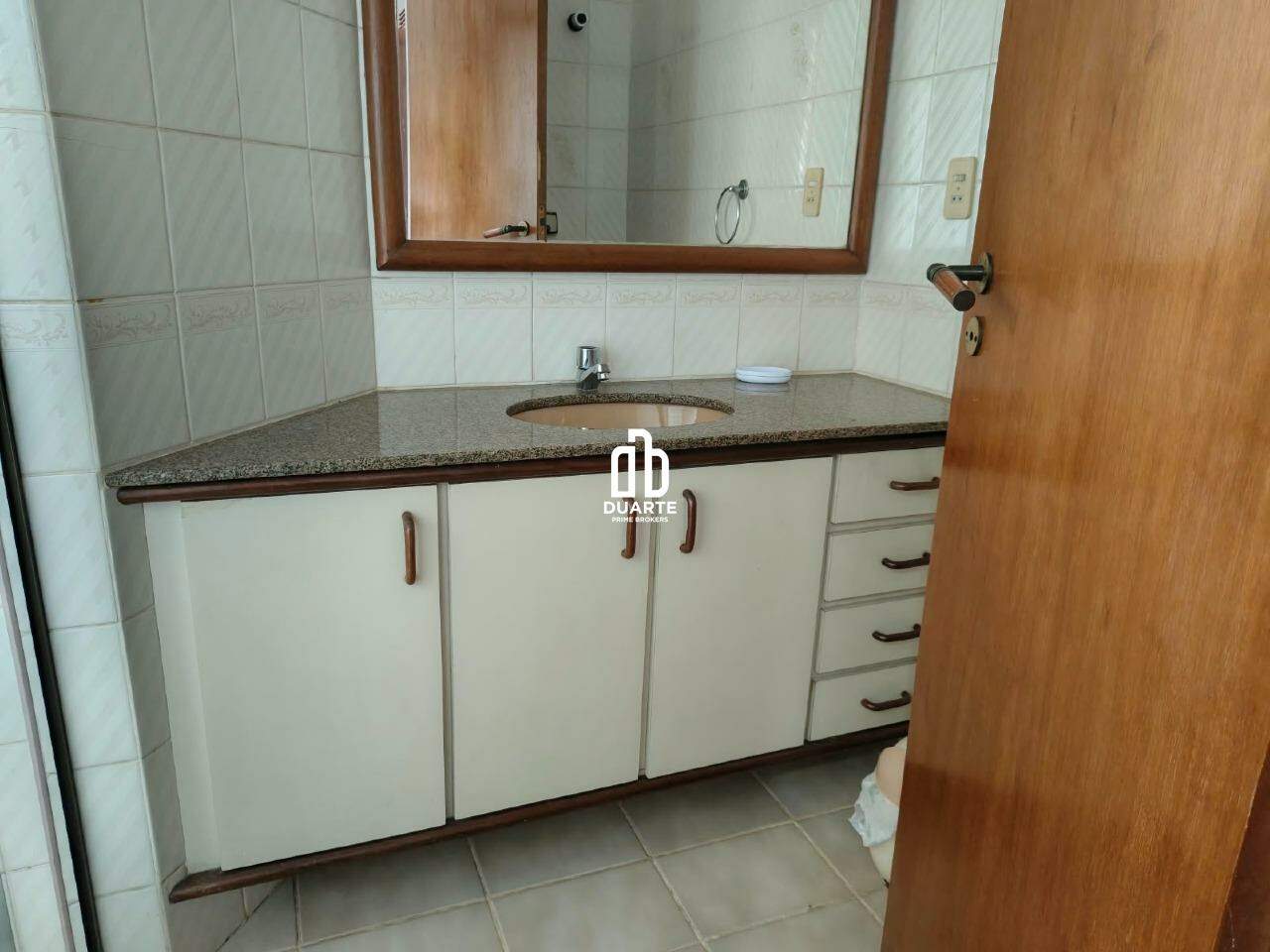 Casa à venda no RIVIERA: 