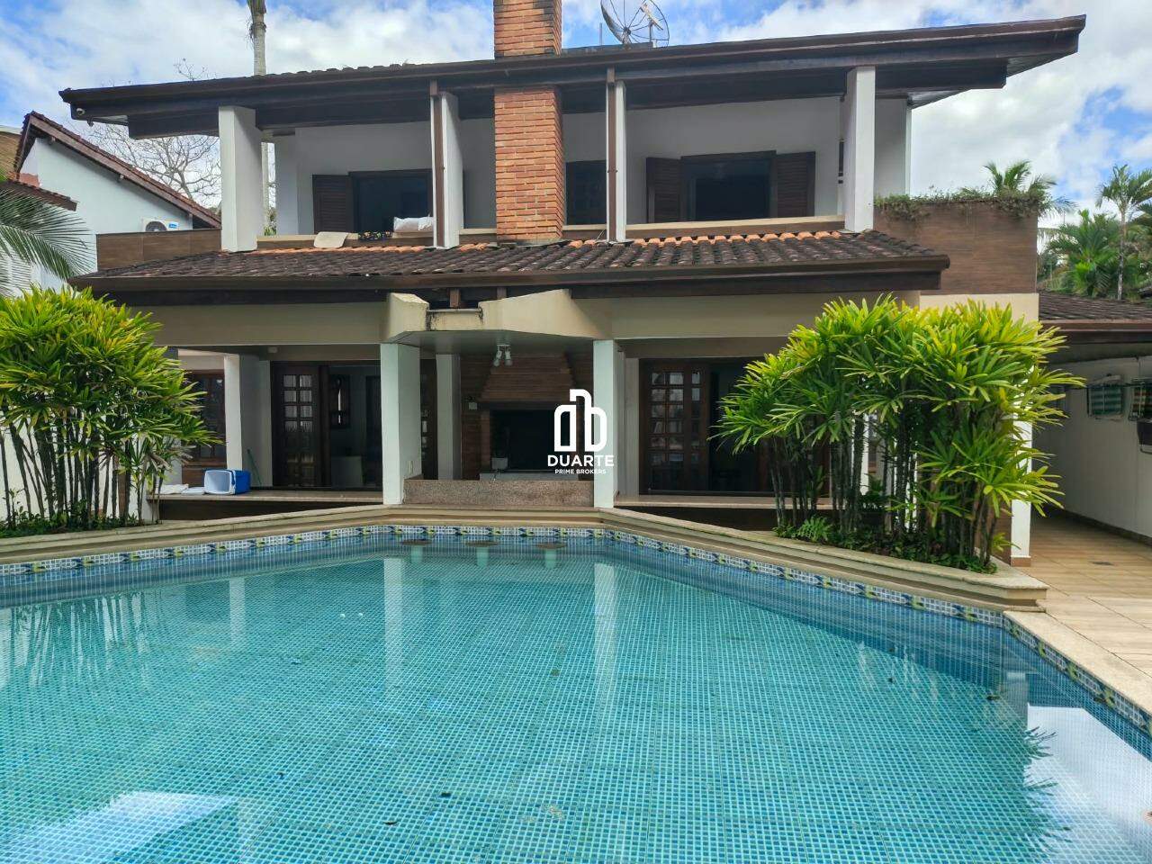 Casa à venda no RIVIERA: 