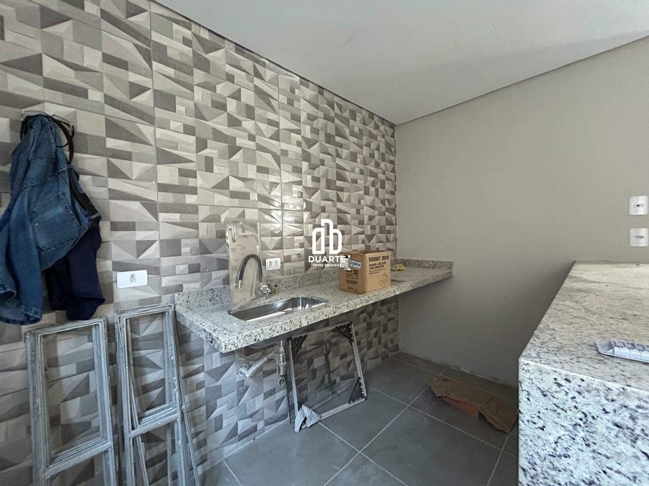 Casa à venda no MARAPÉ: 