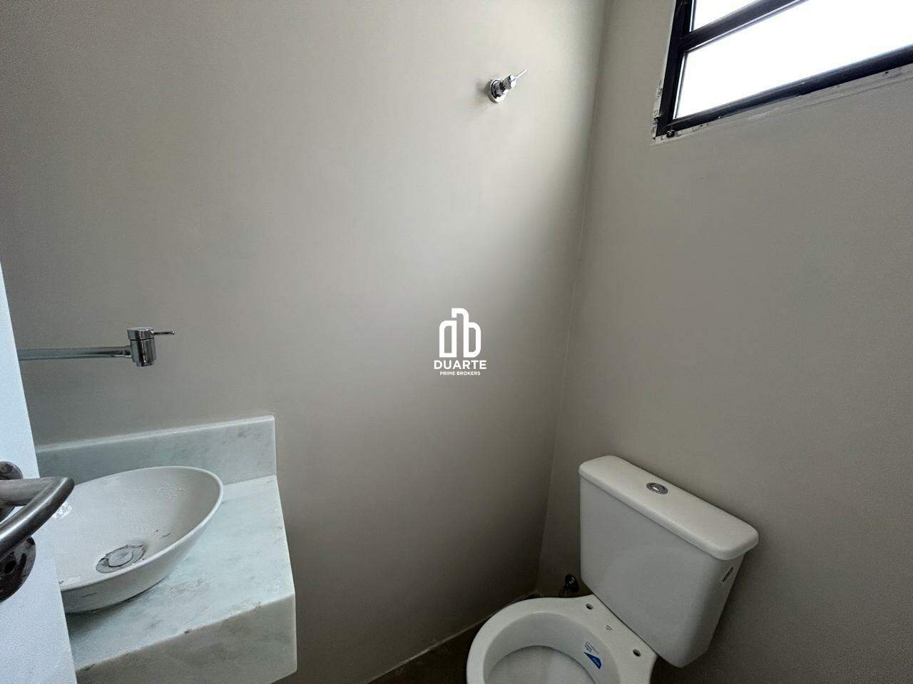 Casa à venda no MARAPÉ: 