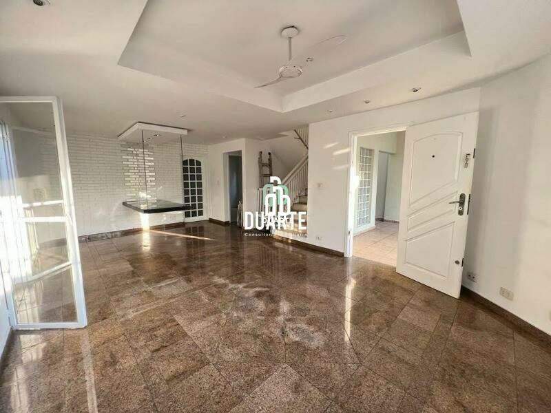 Casa à venda no ESPLANADA DOS BARREIROS: Foto 01