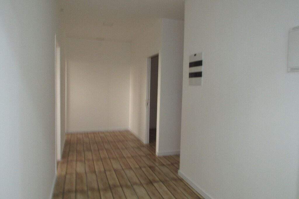 Sala para aluguel no Capim Fino: 