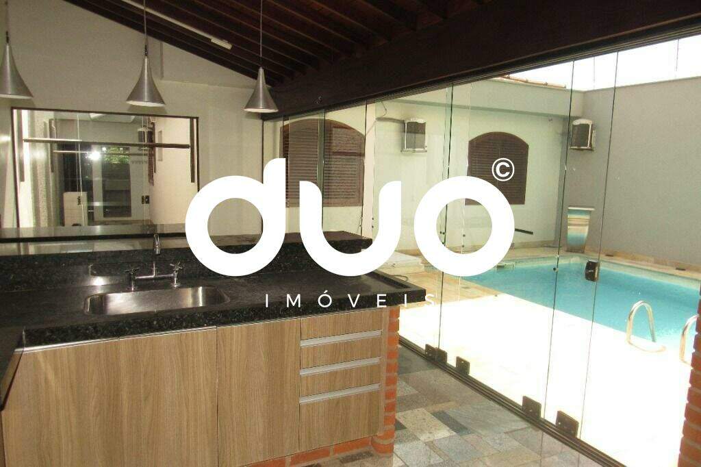 Casa à venda no Castelinho: 