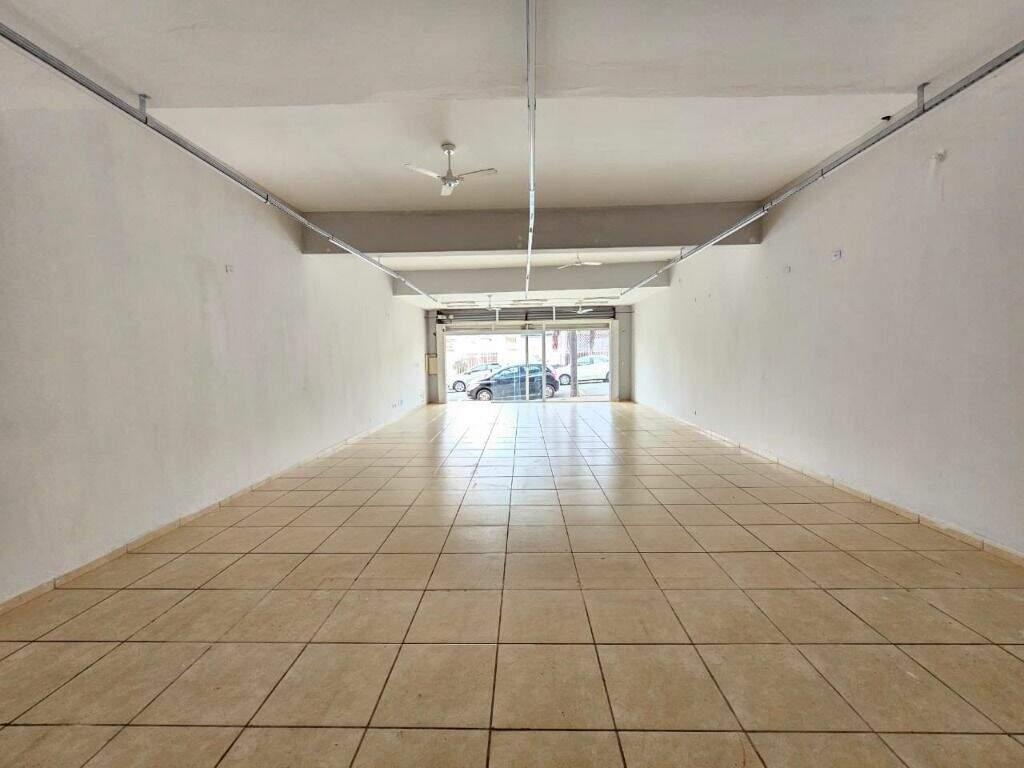 Salão à venda no Alto: 