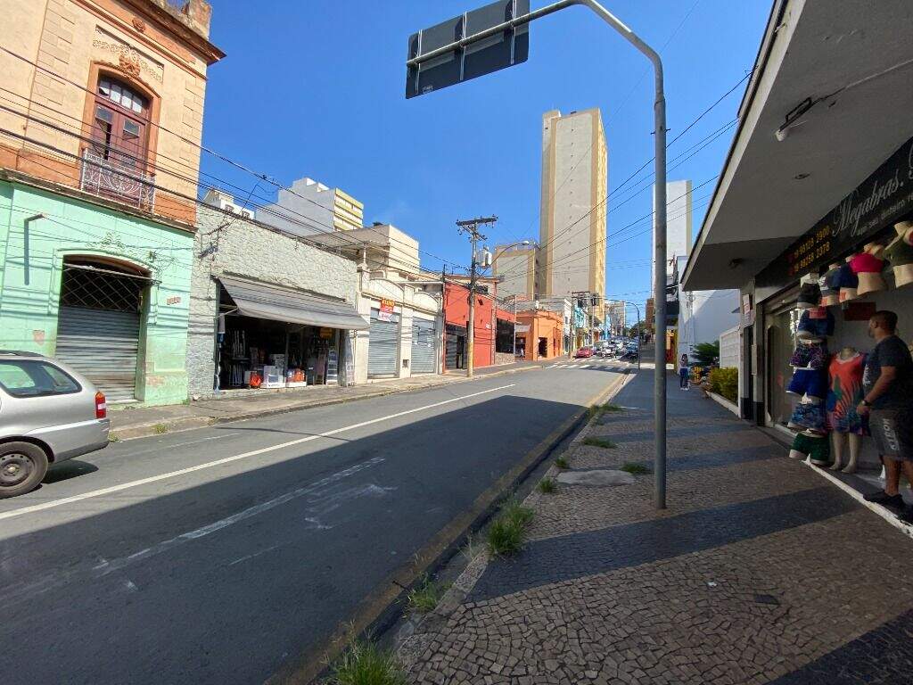 Barracão à venda no Centro: 